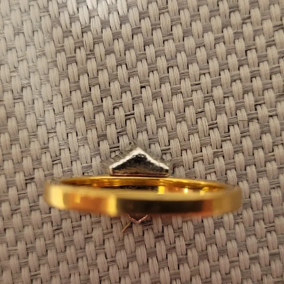 Ring - Picture 2 of 8